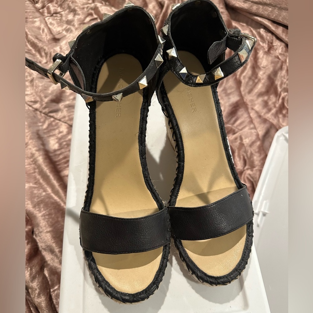 Wedges only work 1x. In great condition